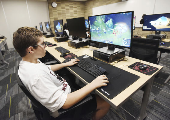 Esports spawns in school